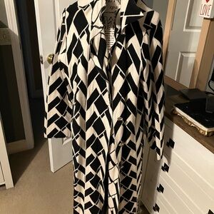 Eloquii Black and Cream Patterned